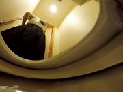 坐盗市最新流出高科技坐厕内窥偷拍近距离拍摄美眉们的逼逼