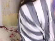 年轻漂亮小嫩妹小墨儿哟一多大秀 阴毛稀稀疏疏 扣穴揉穴自慰