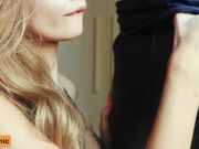 金发美女要跟你舔JJ