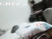 宿舍调教娇羞小女友越来越配合 技术也慢慢娴熟