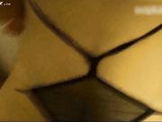 约炮极品美女穿情趣黑丝边操逼边和男友通电话"我想你了"