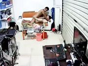 济南夫妻出租房打炮被偷拍