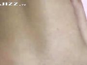 大一女孩戴面具口暴吞精