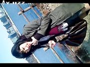 漂亮女生和男友打炮用手机录视频 遗失后被曝光