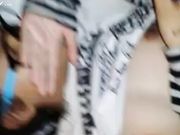 哄骗刚成年的小表妹干炮 中途不让干了喊疼 追到卫生间强行抽插