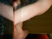 性感清纯的KTV公主被灌醉口爆时有点清醒无力的竖起中指鄙视,操了一会爽的配合起来还把鸡巴舔干净!