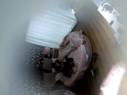 校园附近特色房年轻学生情侣开房爱爱苗条眼镜女友很疯狂女上位猛坐小青年的家伙挺长的