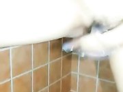 身材性感白嫩的大胸美女和男友直播只要399元就可以看到露脸无套啪啪,道具喷水各种玩法