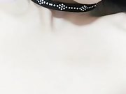 初音，少女心又名漫漫系列七，年龄不大却很骚，奶子不大很会撩，激情自慰大秀淫语把逼搞的可疼了