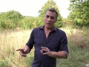 Piss Freaks Hardcore Outdoor Encounter 疯狂的户外邂.