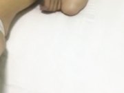 【超爽剧情系列】野兽父亲看片欲火焚身 偷潜入漂亮女儿房间 无套爆操睡梦中女儿 淫语内射 高清720P完整版