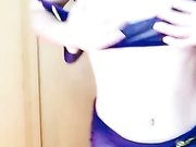 制服情趣海绵体宝宝露脸诱惑，身材不错骚逼粉嫩，双指抠逼激情水还真不少，精彩不要错过