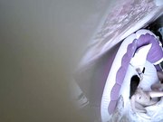 精品小旅馆情趣大圆床偷拍精力旺盛的小伙搞少妇搞完两人用毛巾被擦性器官