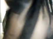 某平台清纯网红妹子土豪刷了很多礼物这才裸秀了一把浓密的逼毛让人很有撸一把的欲望