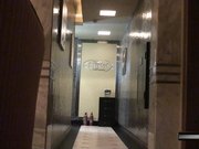 咖啡厅潜入女厕偷拍漂亮妹子