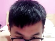 手机直播现场解说眼镜小哥啪啪秀