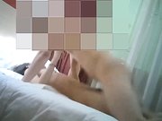 玩女公子哥周末高价约啪影楼造型师拜金援交妹身材纤细主动扒开两片肉唇等待硬棒进去很骚啊