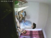 中年夫妻过夫妻生活舔会B干一会再舔