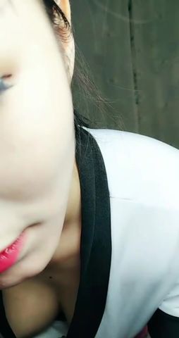 毛毛比较多身材不错肤白美乳新人女主播第五部 全裸床上新买道具按摩器自慰很是诱惑不要错过