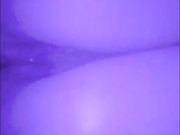 高级西餐厅坐厕偷拍漂亮时尚妹子抠鼻屎的不雅动作