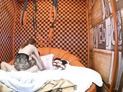 连体镂空黑丝美乳美女与男友激情造爱很疯狂干了2炮