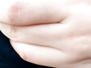 白嫩少女户外直播露奶扣屄