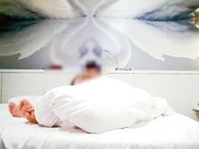 约啪泰国可爱学生妹小穴紧致难以进入疼痛难耐直喊慢一点