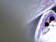 大波有钱女提前开好房等待中年大叔经验丰富体力充沛