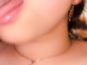 淫荡巨乳熟女深喉口交开档黑丝道具爆菊花双洞齐插猛操