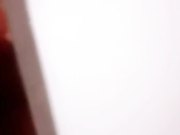 出租屋淫荡现场一个年轻小伙一个保安大爷一个老太太互搞生殖器