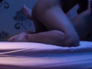 高清小旅店嫖了一个相当漂亮的小嫩鸡我还给她舔舔逼呢露脸