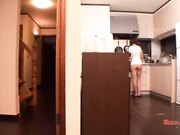 隣の爆乳人妻がノーブラで我慢できない2