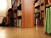 図書館痴漢 公衆面前犯若妻 葵司  (中文字幕)2