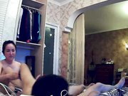 水滴实录近景小夫妻啪啪变干边打电话