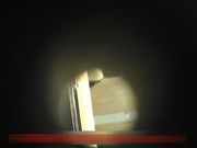 盗神国内某大型商城偷拍来方便的美眉们粉嫩花心尿了出来