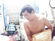 各种居家隐秘私生活TP露出大合集蹲在床上操媳妇和在客厅抱着媳妇边走边草的夫妻是真猛 720P高清