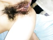 居家小女友这个小姐姐是非常的骚都还没脱掉内裤就开始流水