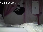 细腰肥臀的极品19岁同事被我后入内射