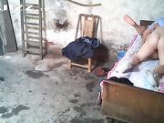 [棚户区站街女暗拍]-制服大爷不是一般的色 要吃奶奶