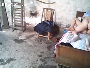 [棚户区站街女暗拍]-制服大爷不是一般的色 要吃奶奶