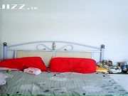 打工仔小夫妻电脑摄像头自拍一边打电话一边啪啪