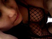 巨乳女生与男友性爱私密饥渴疯狂教室里跪舔男友J8