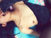 外表文静内心狂野的性感留学美女回国后约网友一起3P