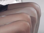 丝袜高跟诱惑妹子互插逼穴硬了真想加入进去