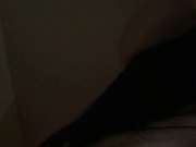 “痛,好痛,受不了了”漂亮大学靓妹和男友开房逼逼太紧轻轻一插就喊痛