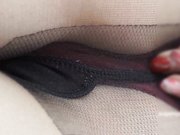 女神级美女在车里挑逗土豪,受不了带到酒店啪啪