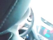 【重磅福利】性感漂亮的美少妇驾照一直考不过路上练车时和教练车震