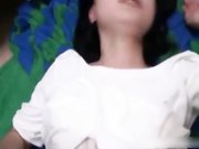 还在读书的学生妹跟男友回出租屋里做爱