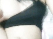 强行扒掉女友内裤要操她给会员观看