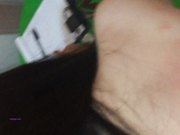 清纯的高中妹子与男友在酒店啪啪时被男友一直拿着手机录像